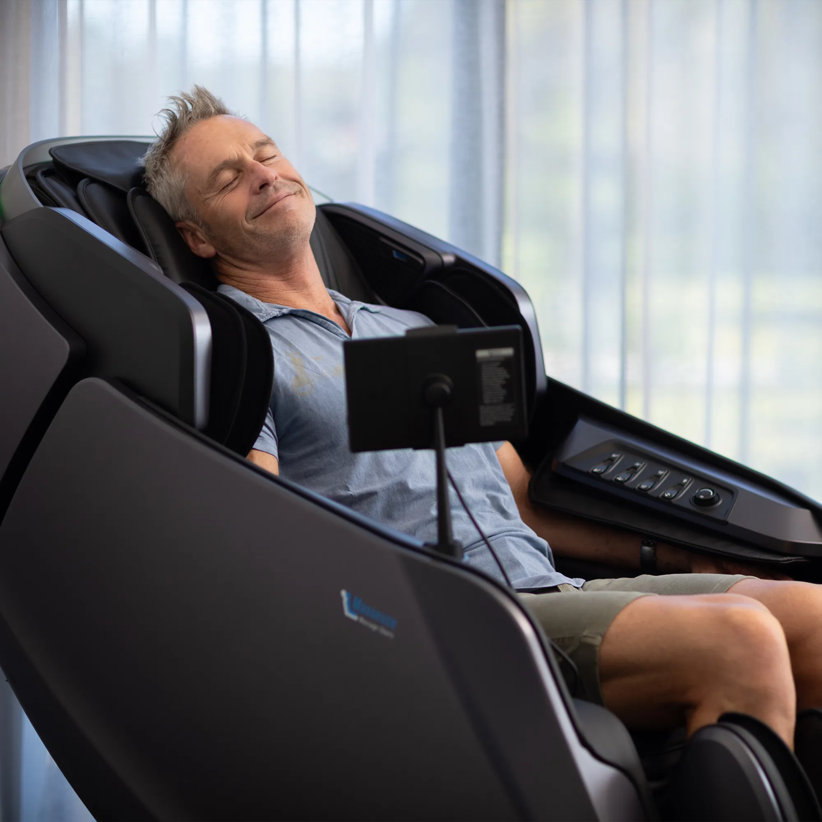 Remedial Deluxe+ Massage Chair