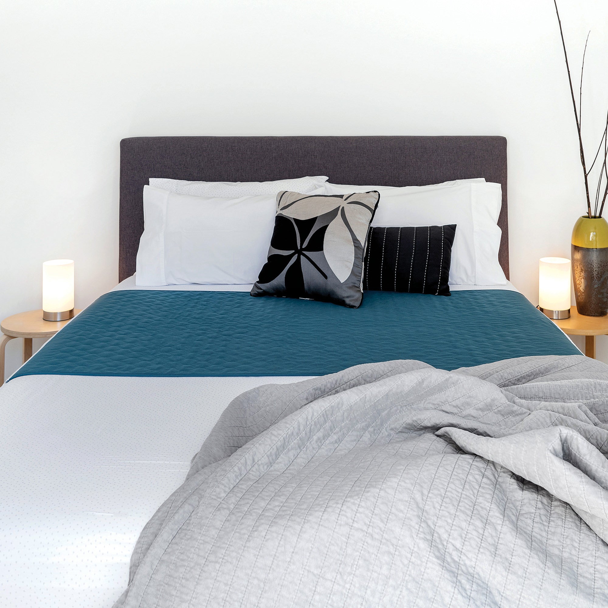 Conni Bed Pad with Tuck Ins