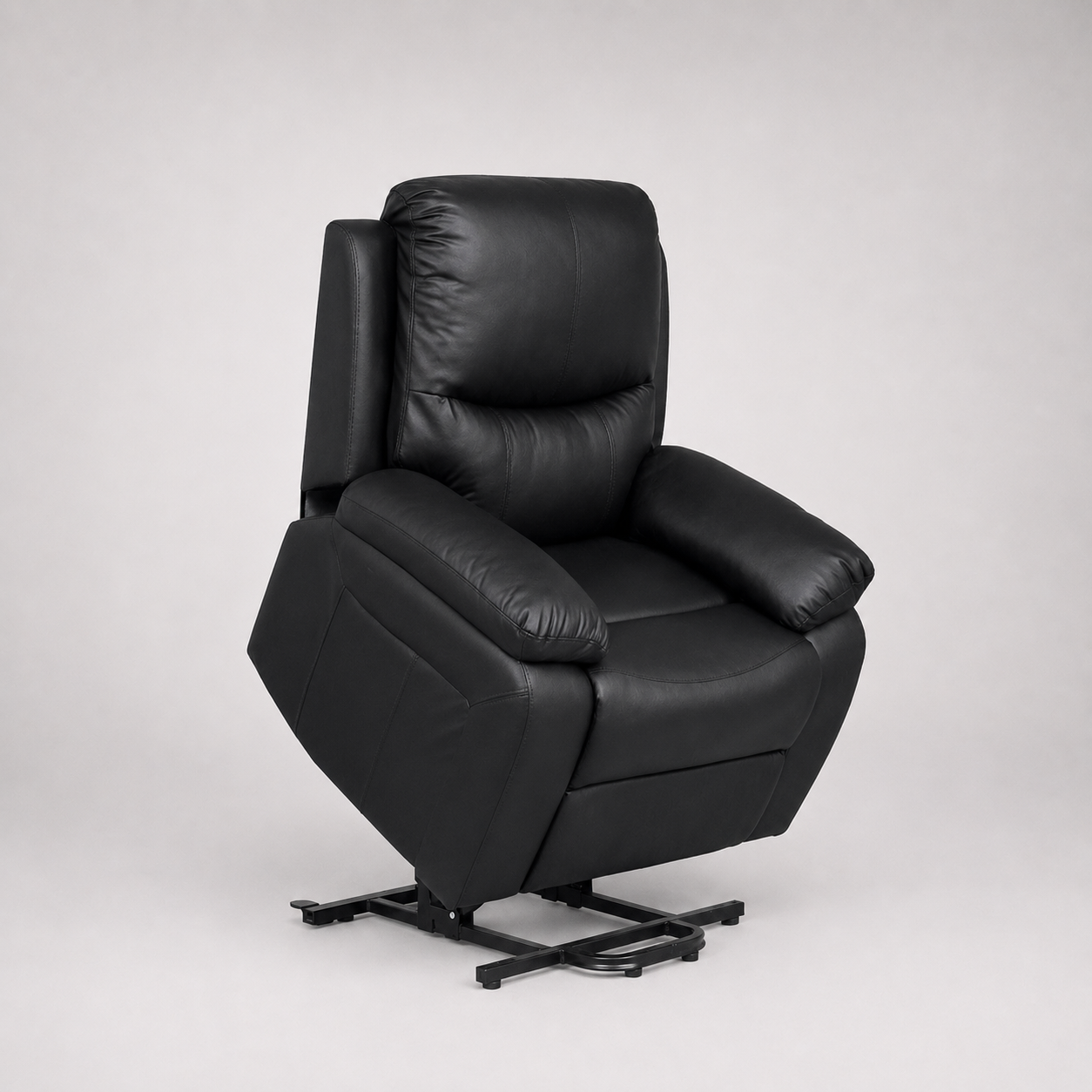 The Warwick Lift Chair